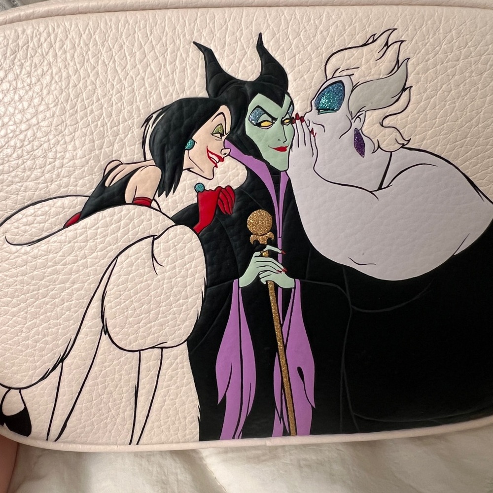 Coach Disney Villains Crossbody Bag - Cream and Black - Picture 2 of 4